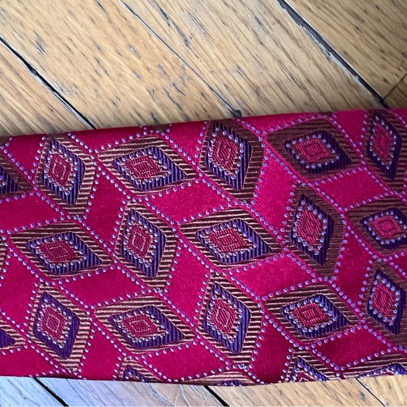 NWT IKE BEHAR TIE - Picture 2 of 5